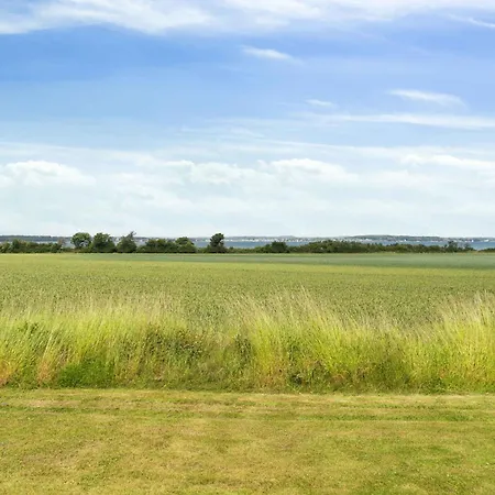 Ferienhaus Cozy Summer House With Panoramic View Svendborg
